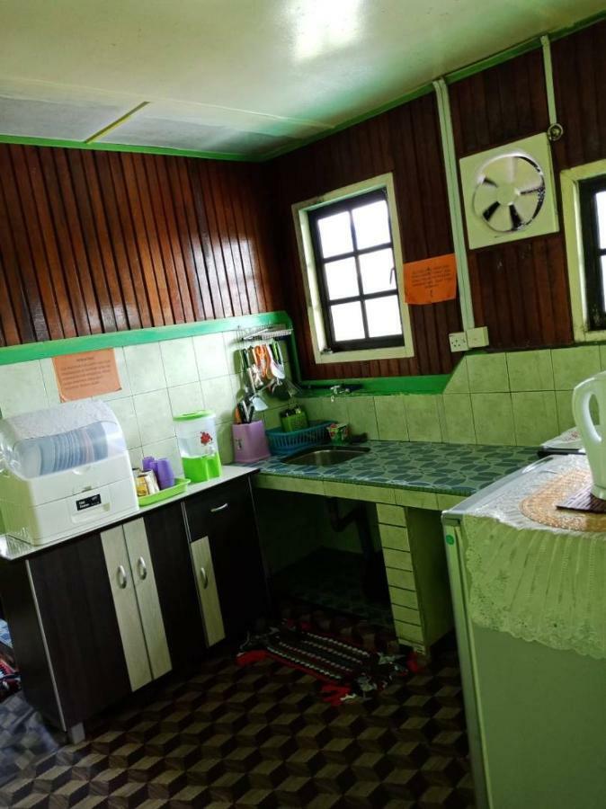 Almeera Homestay Kampong Kundassan Exterior photo